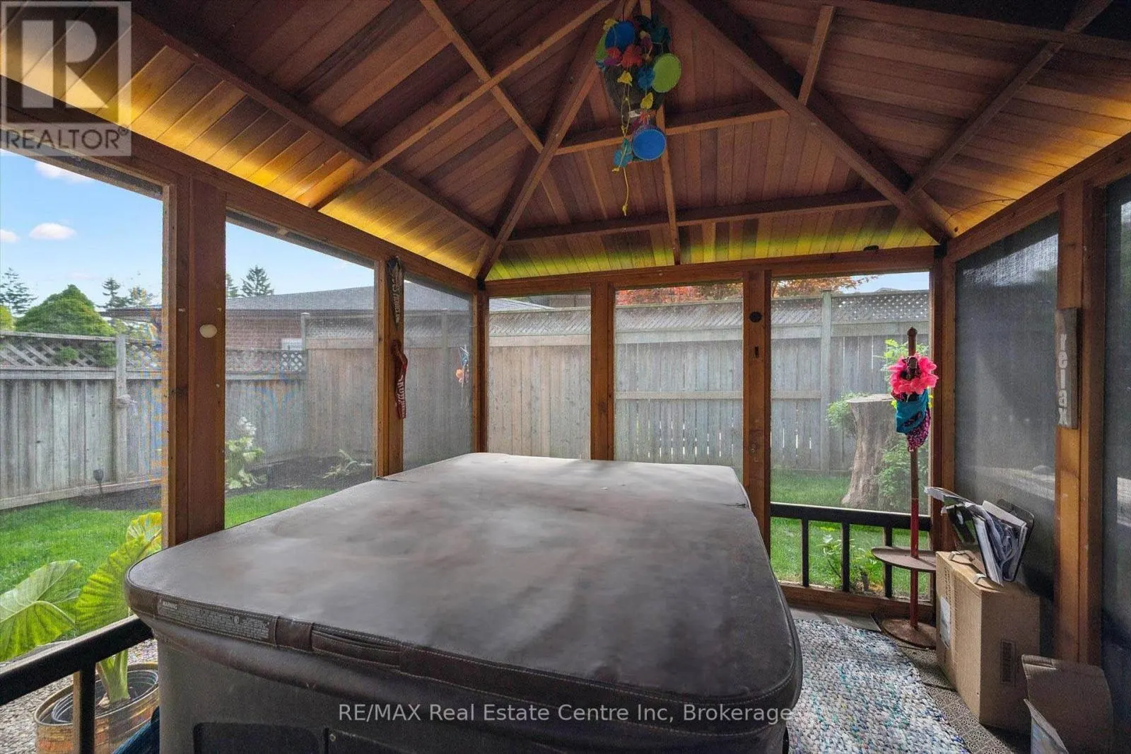 15 AVRA COURT
