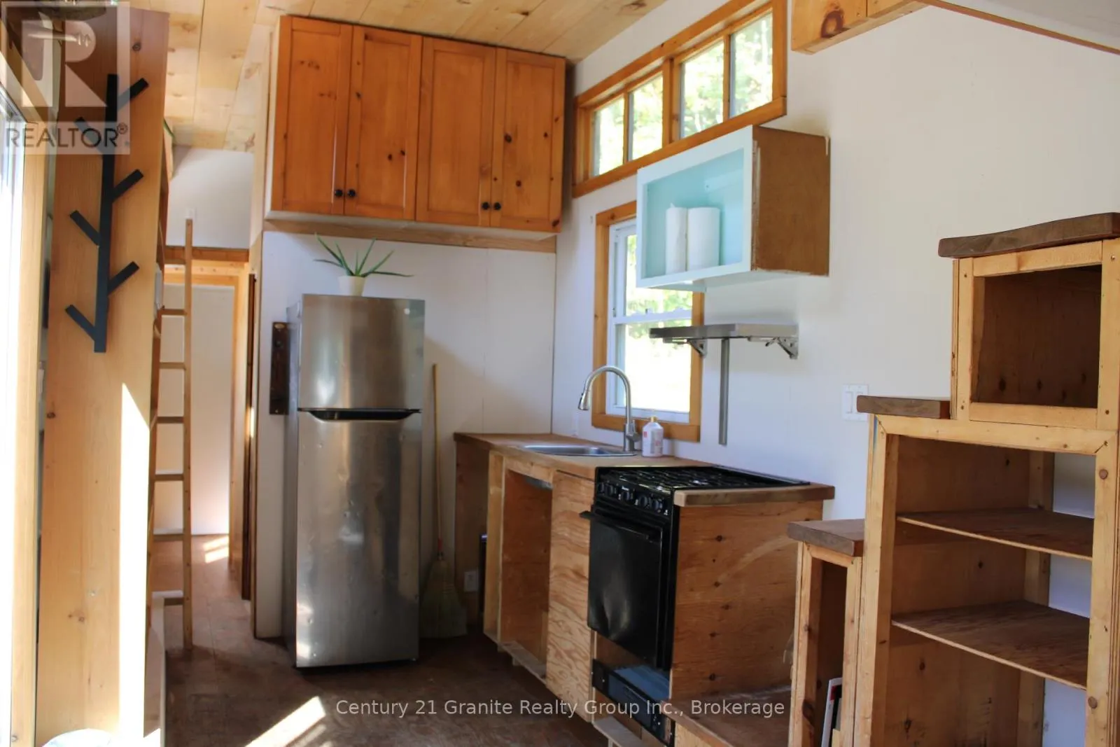 1295 BINSCARTH TRAIL