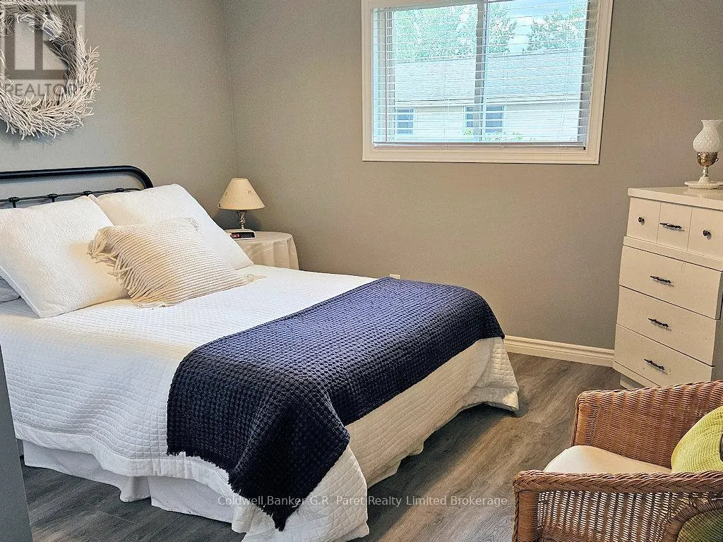 6 - 622 WHARNCLIFFE RD. SOUTH ROAD, #6