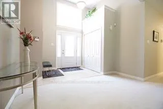18 SIROCCO CRESCENT