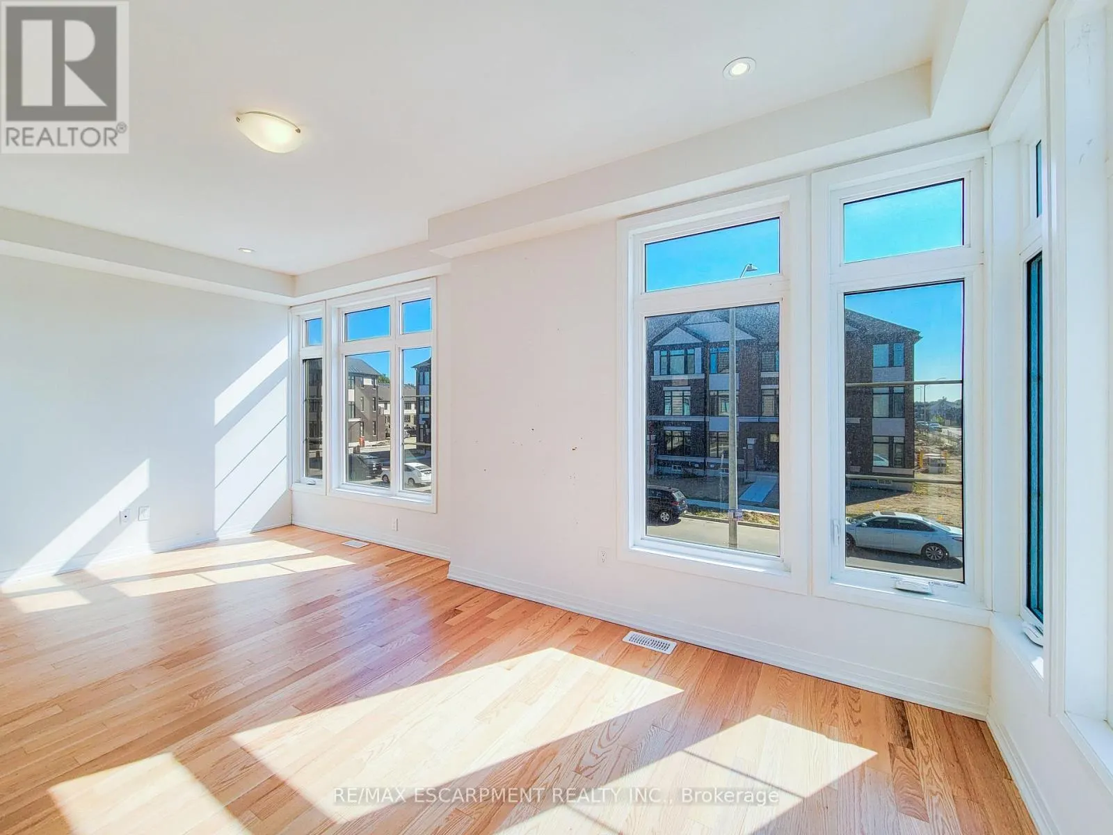 457 PROVIDENT WAY