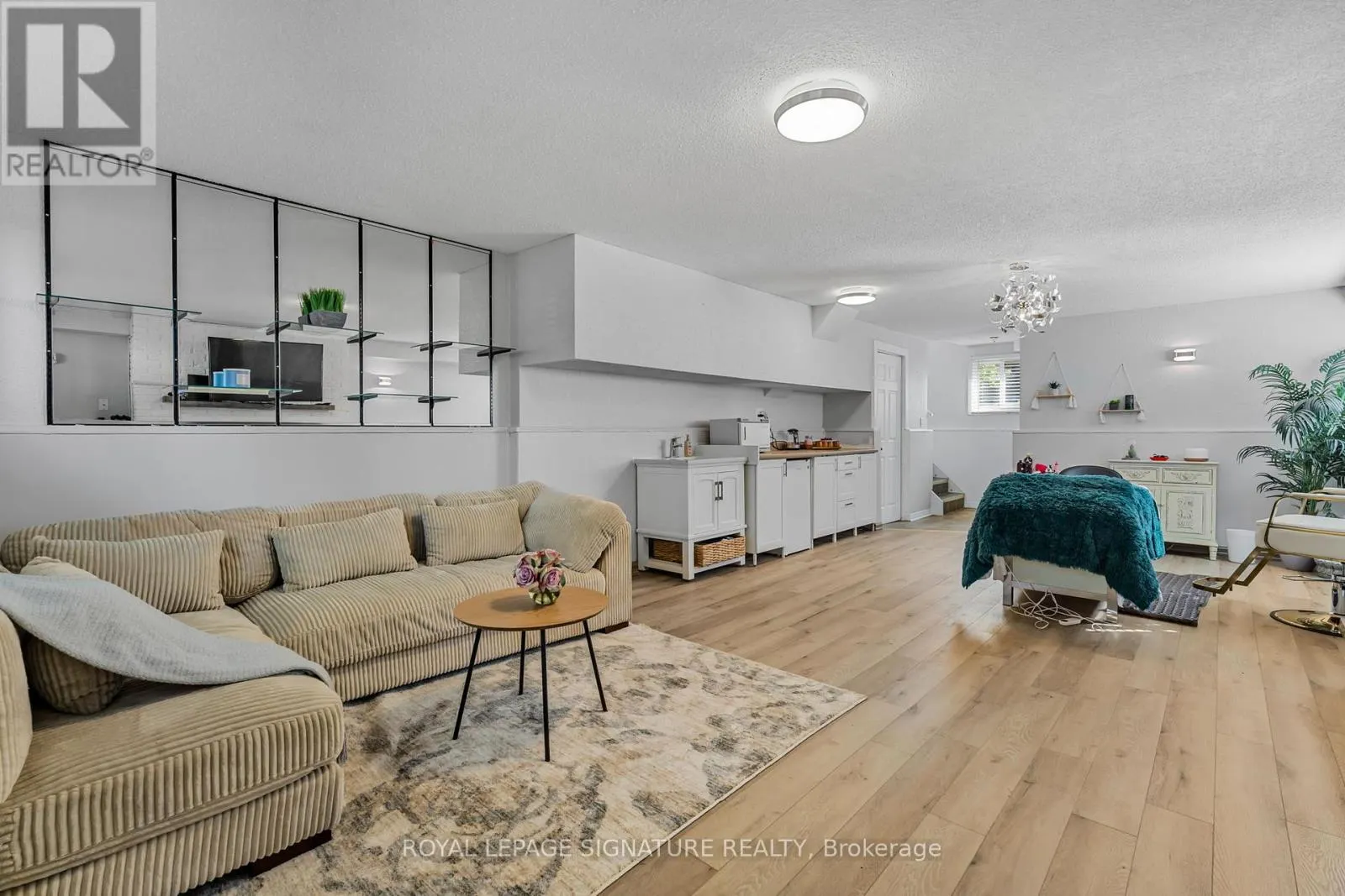 7210 WOODINGTON ROAD