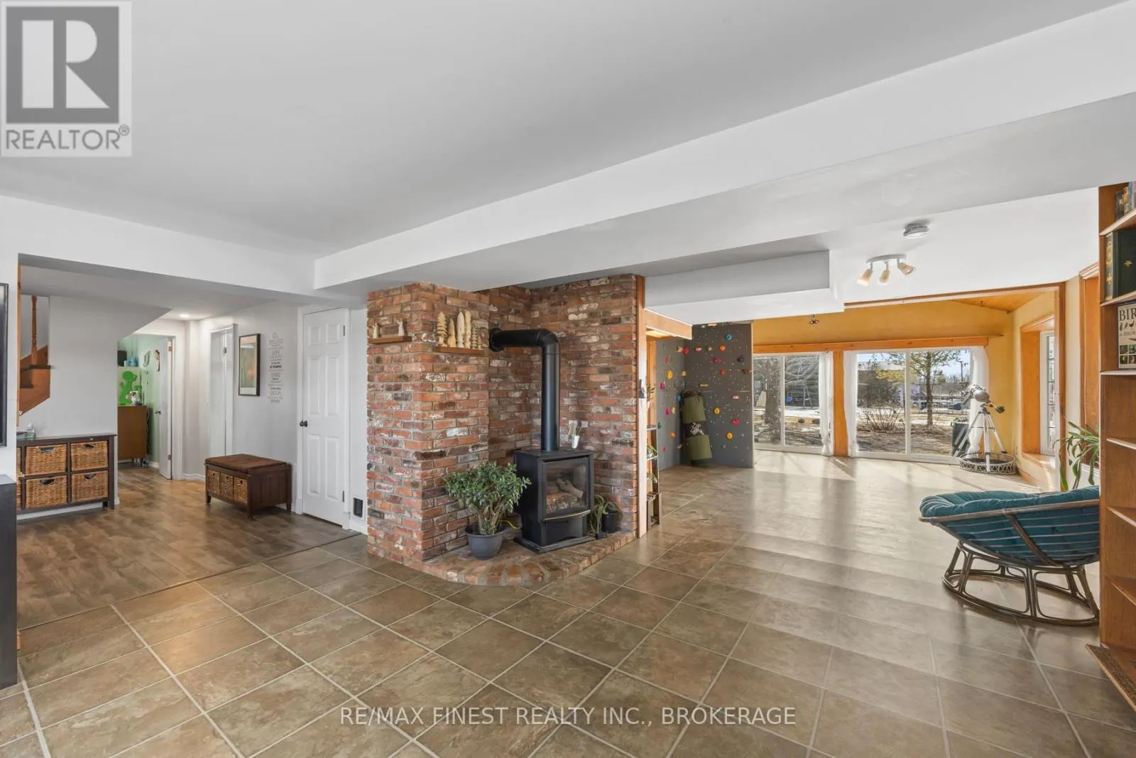 706 CATON ROAD