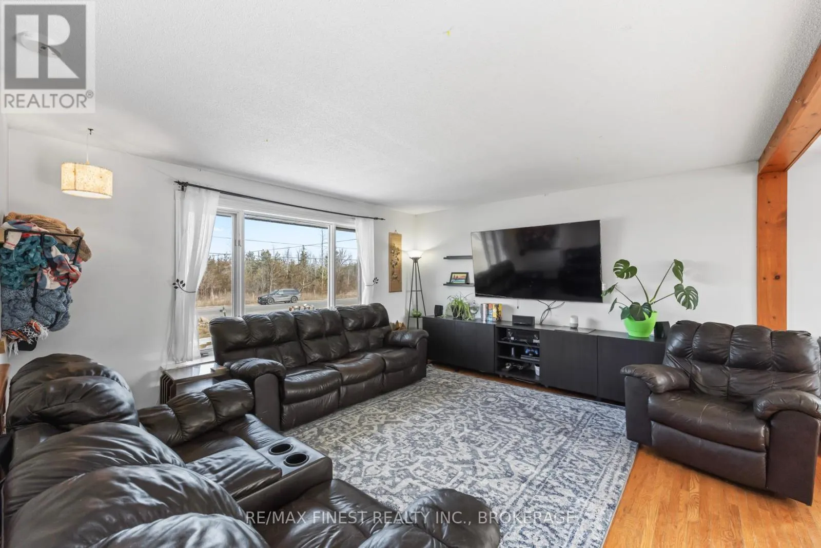 706 CATON ROAD