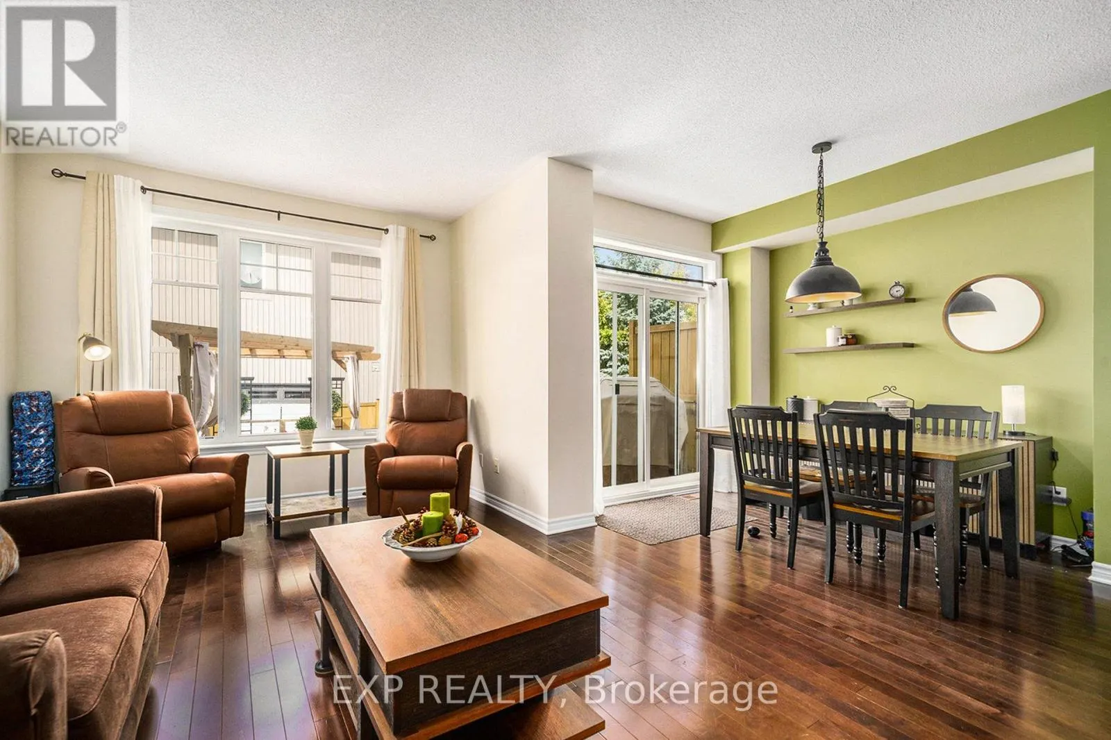 203 BRAMBLING WAY