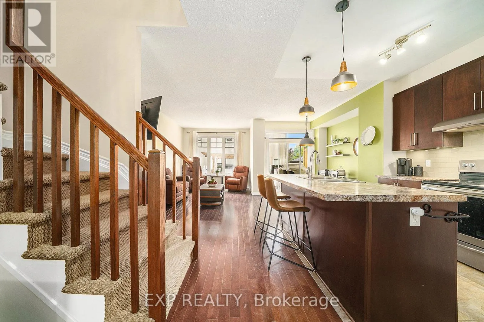 203 BRAMBLING WAY