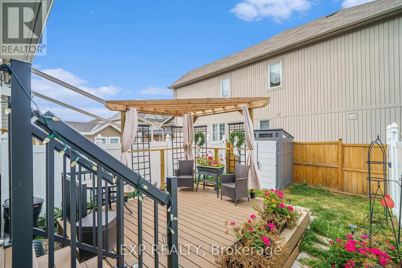 203 BRAMBLING WAY