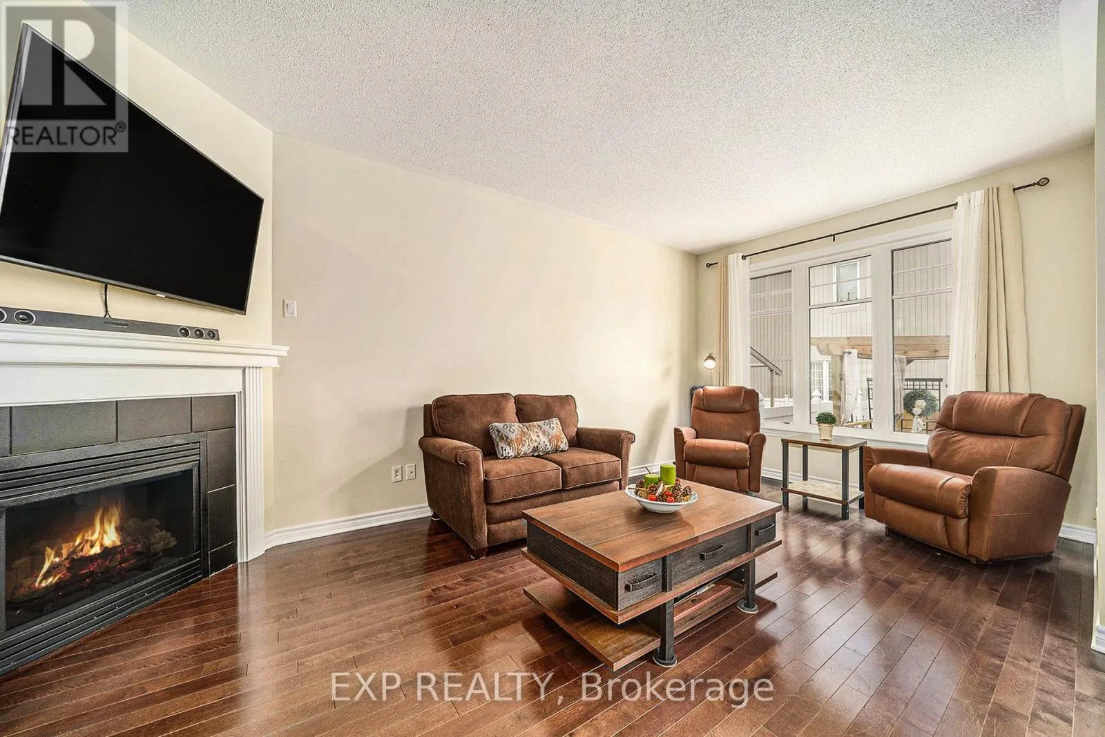 203 BRAMBLING WAY