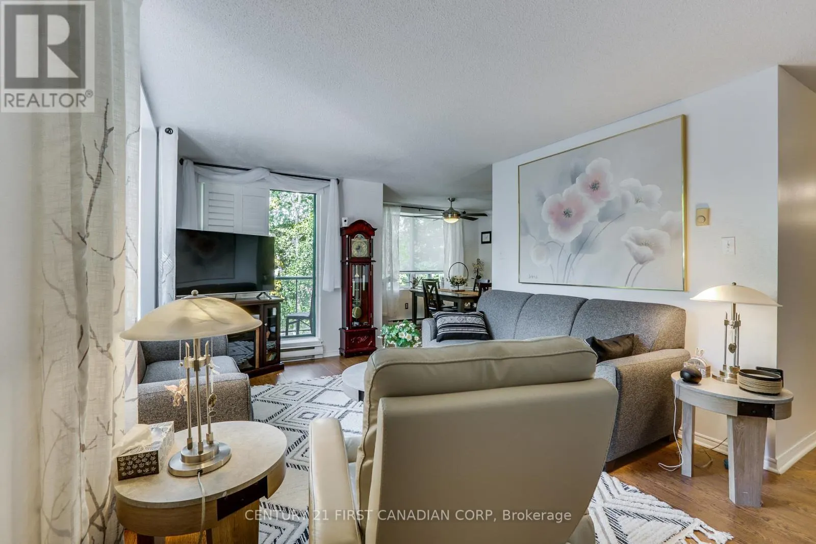 201 - 76 BASELINE ROAD W, #201