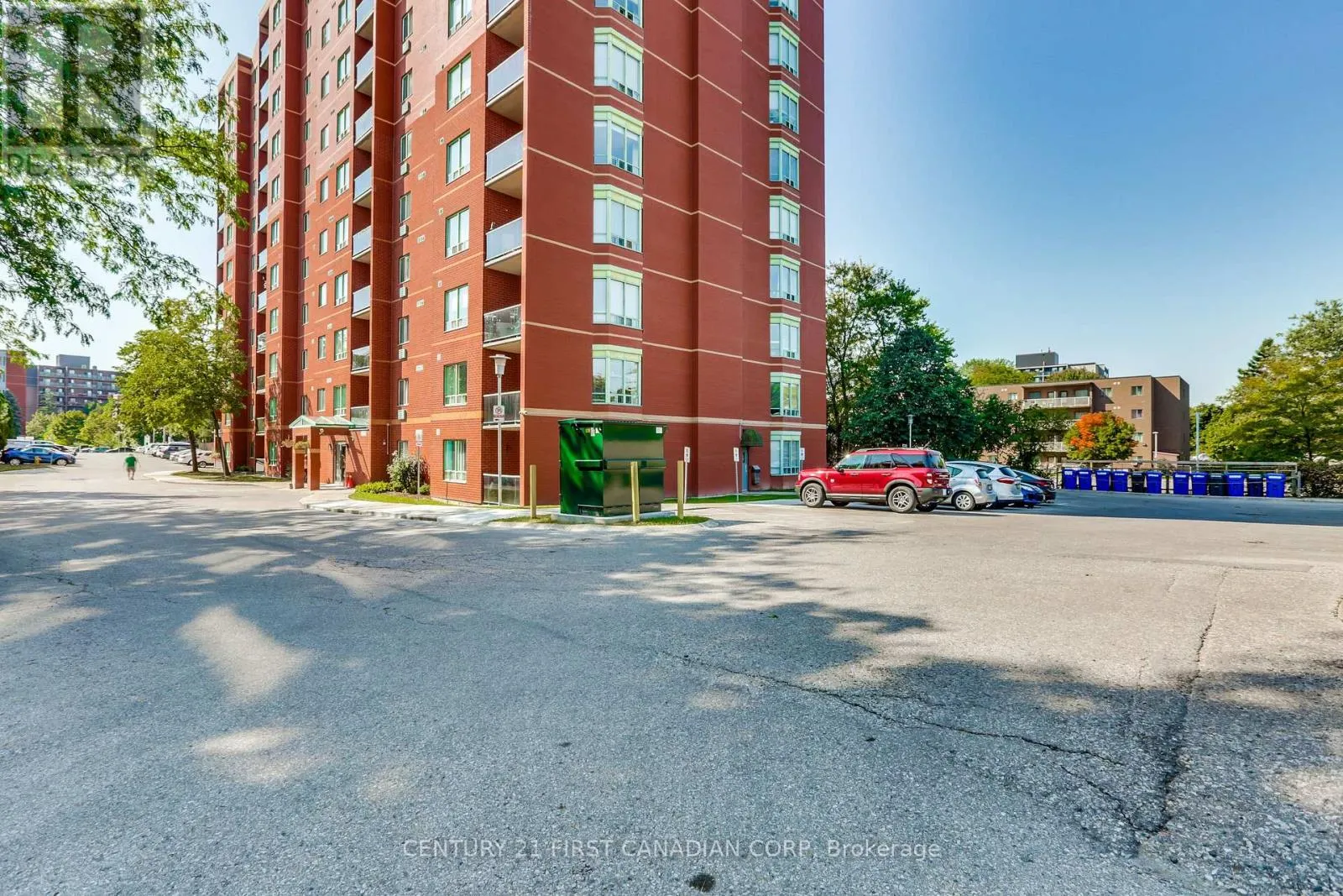 201 - 76 BASELINE ROAD W, #201