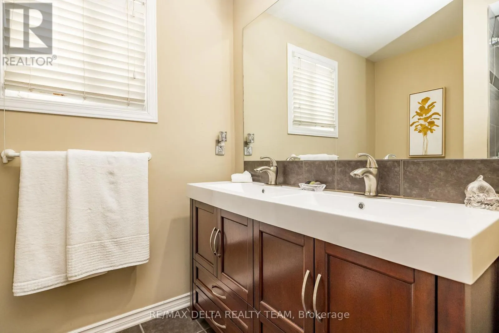 334 OMER-LACASSE AVENUE