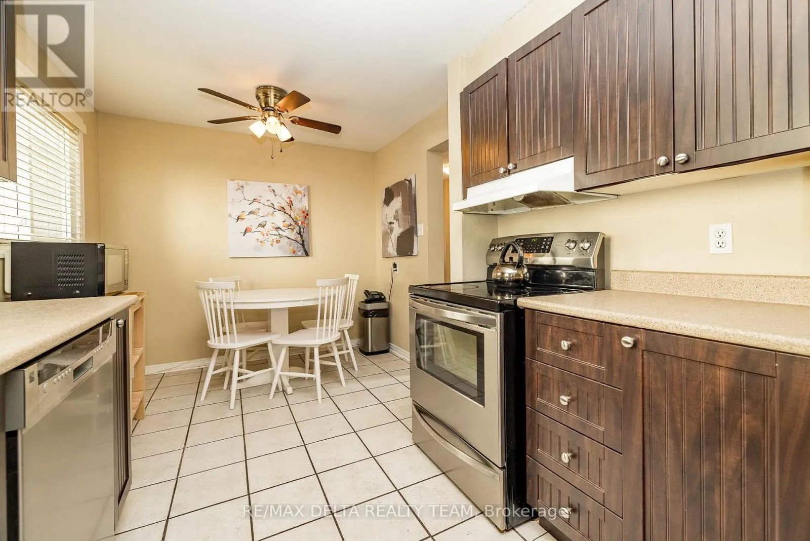 334 OMER-LACASSE AVENUE