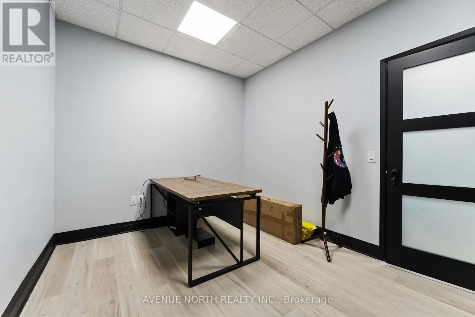 2285 ST. LAURENT BOULEVARD