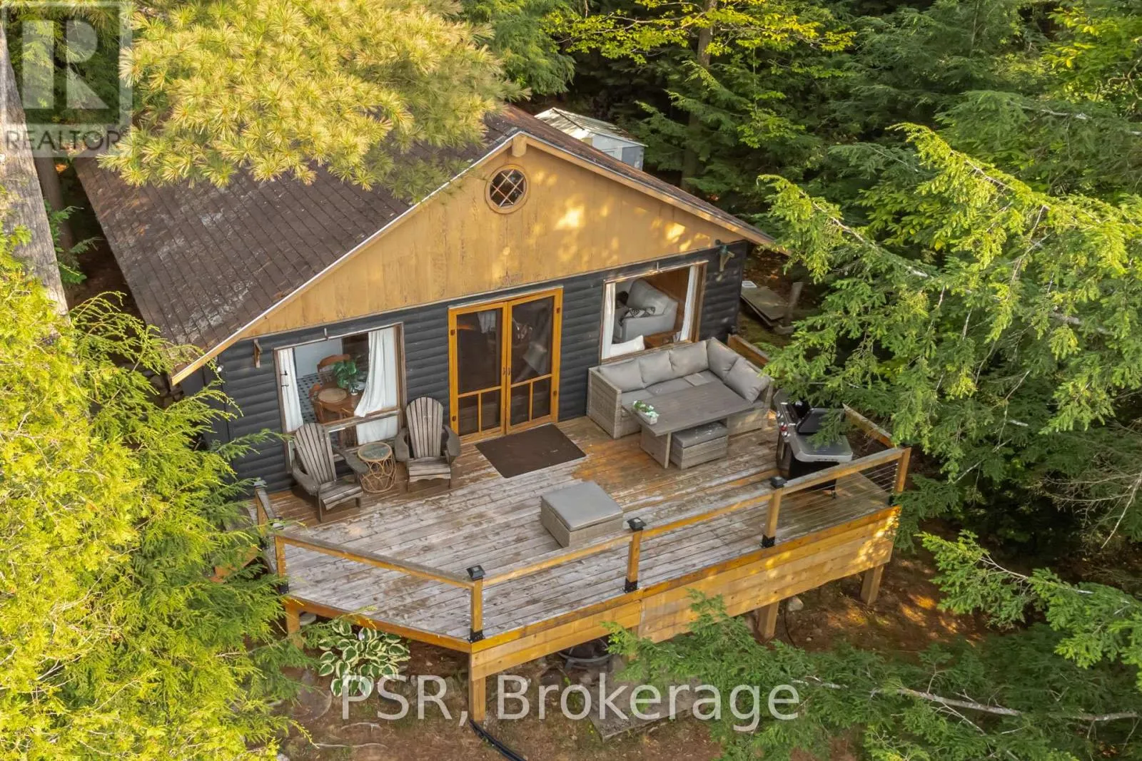 1027 NORTH PINE DRIVE