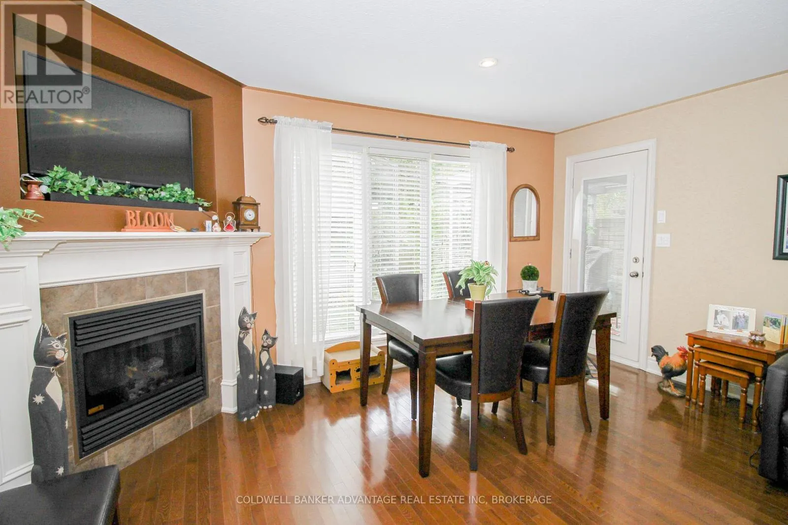 3935 LOWER COACH ROAD