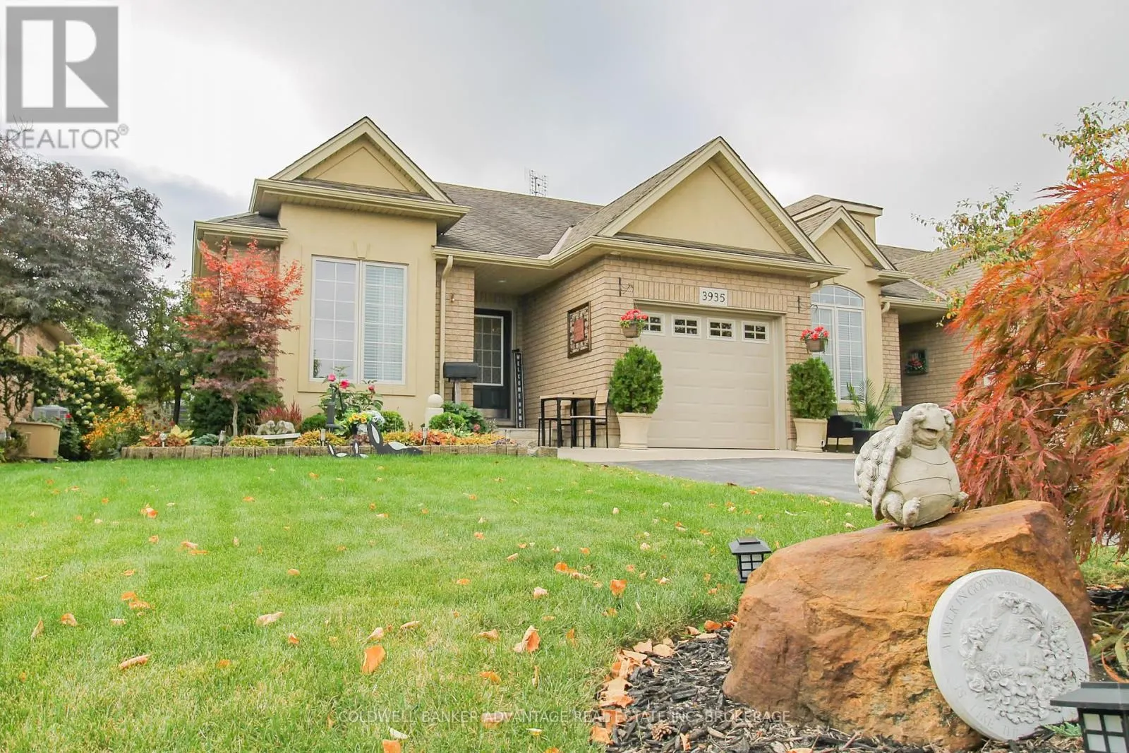 3935 LOWER COACH ROAD