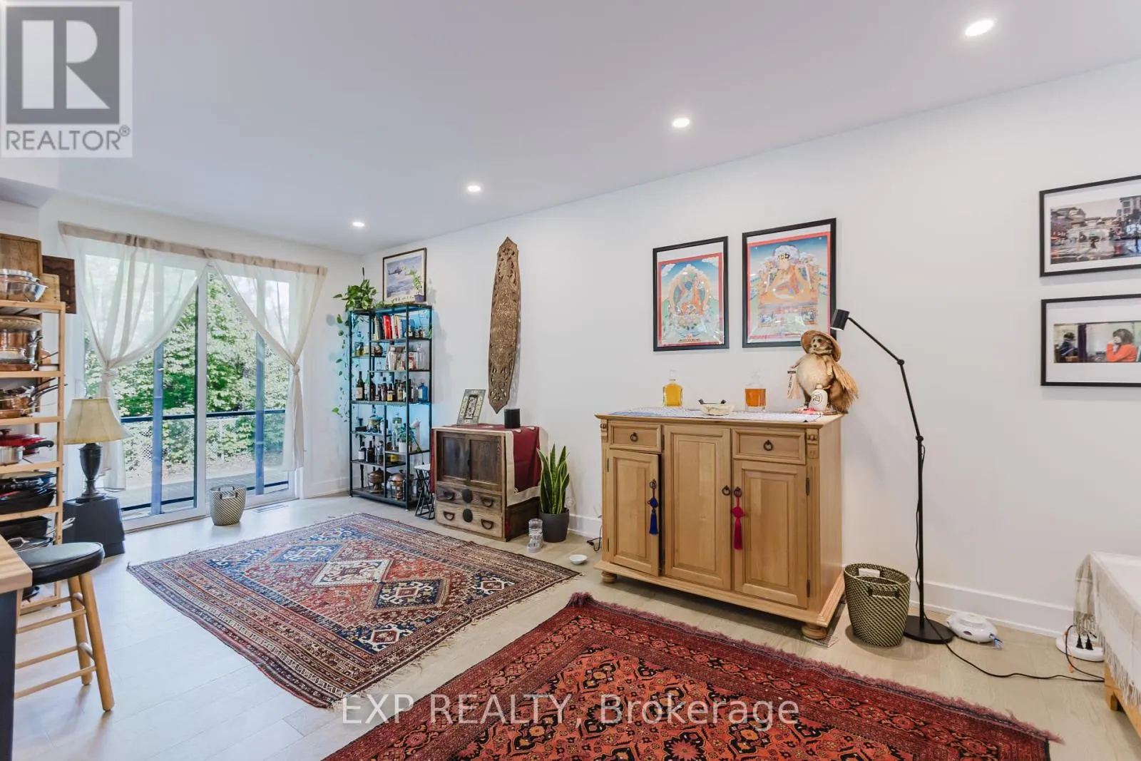 62 COLUMBUS AVENUE