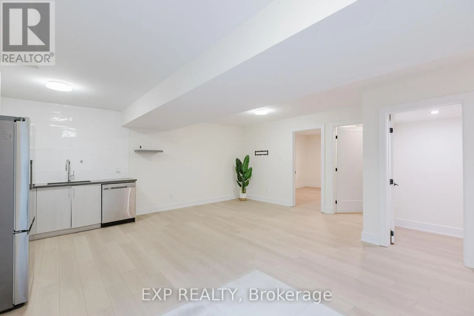 62 COLUMBUS AVENUE