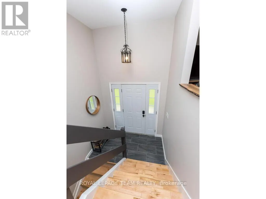 6677 ROGER STEVENS DRIVE N