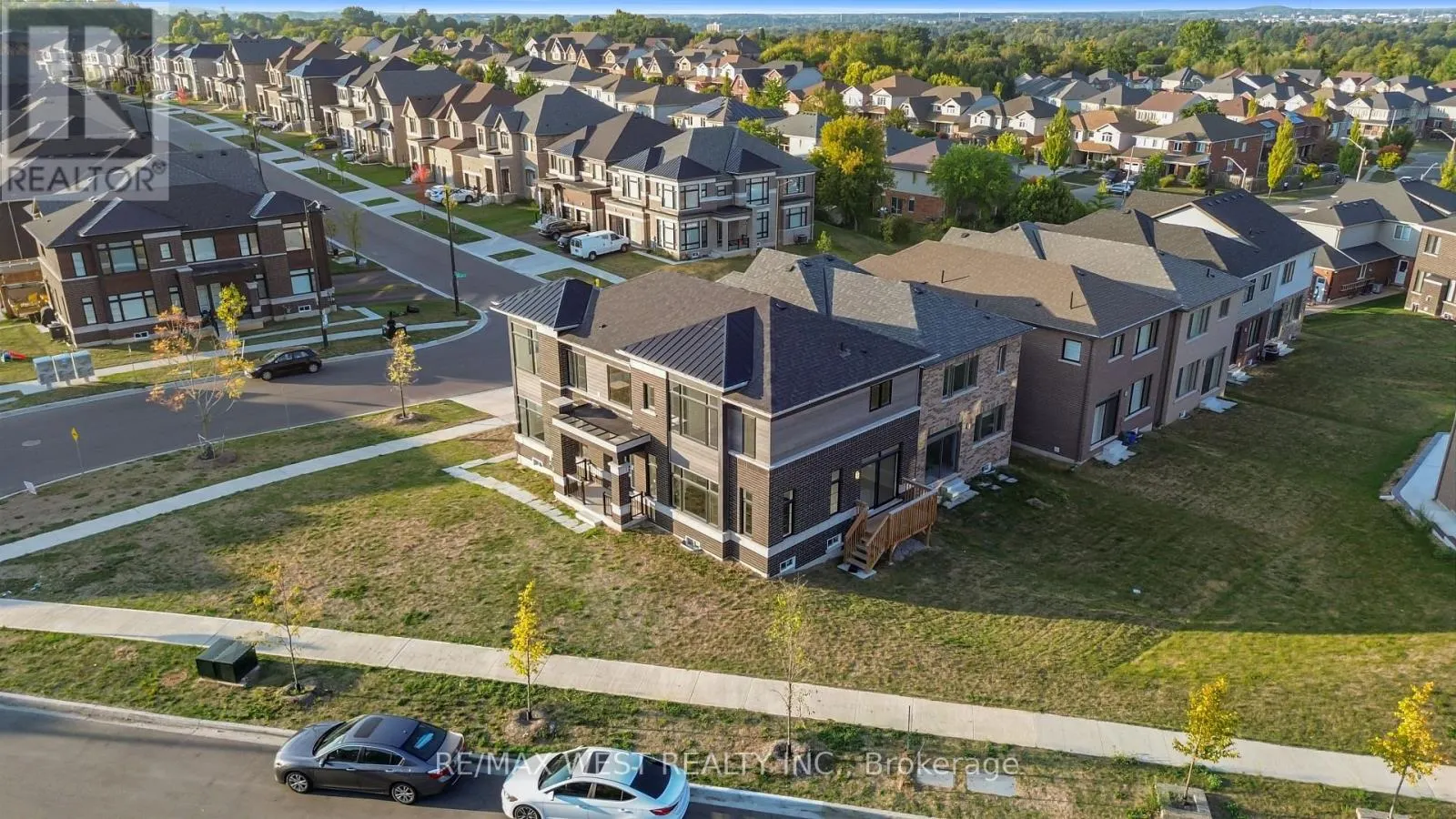 297 BISMARK DRIVE