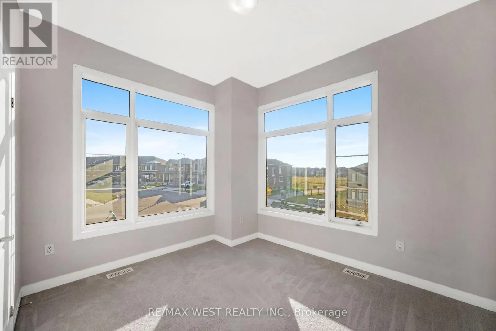 297 BISMARK DRIVE
