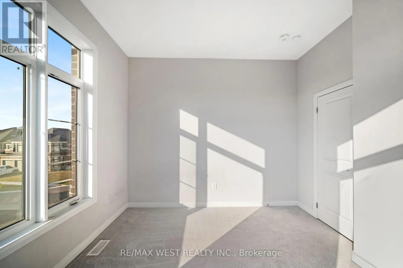 297 BISMARK DRIVE