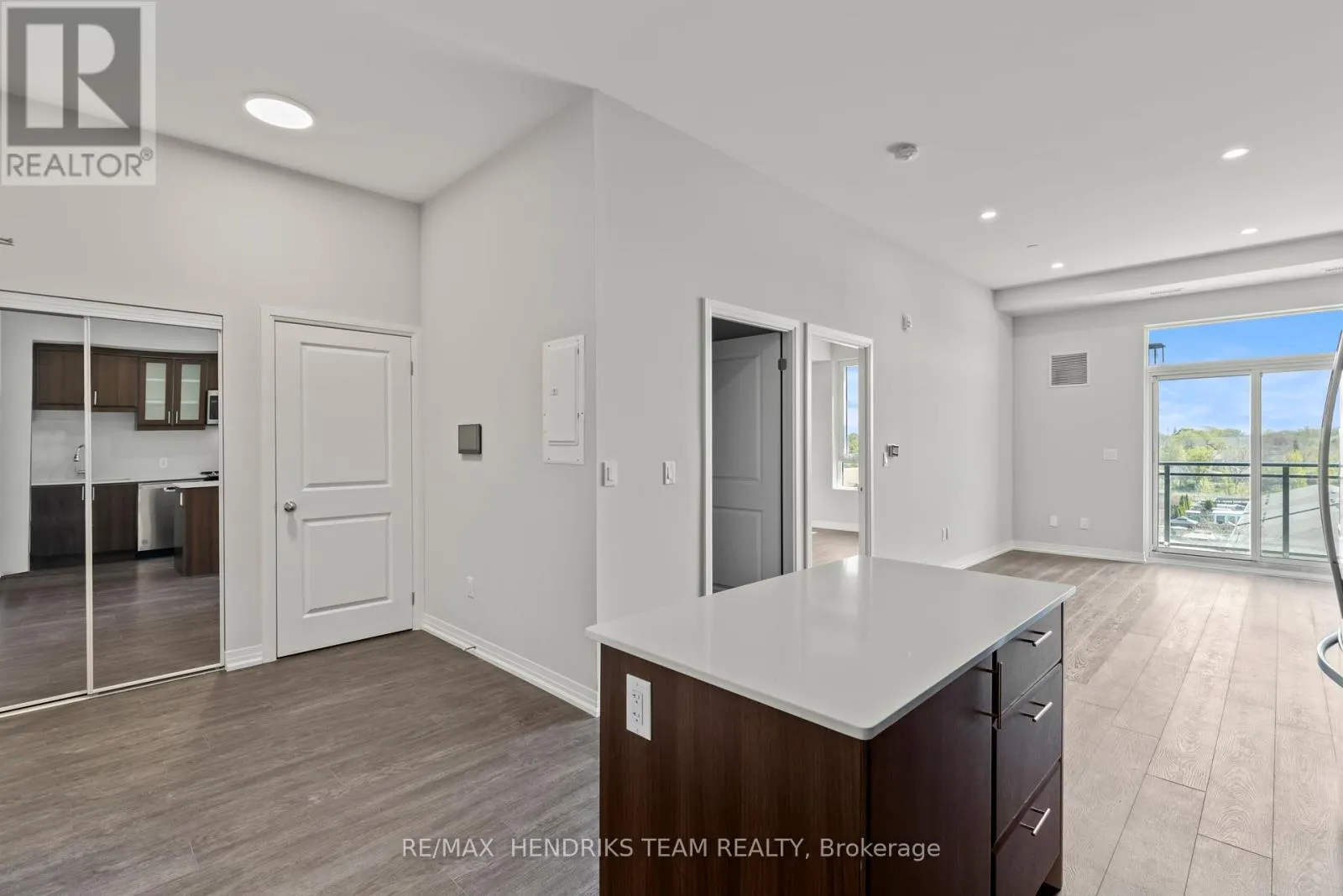 UP19 - 50 HERRICK AVENUE, #UP19