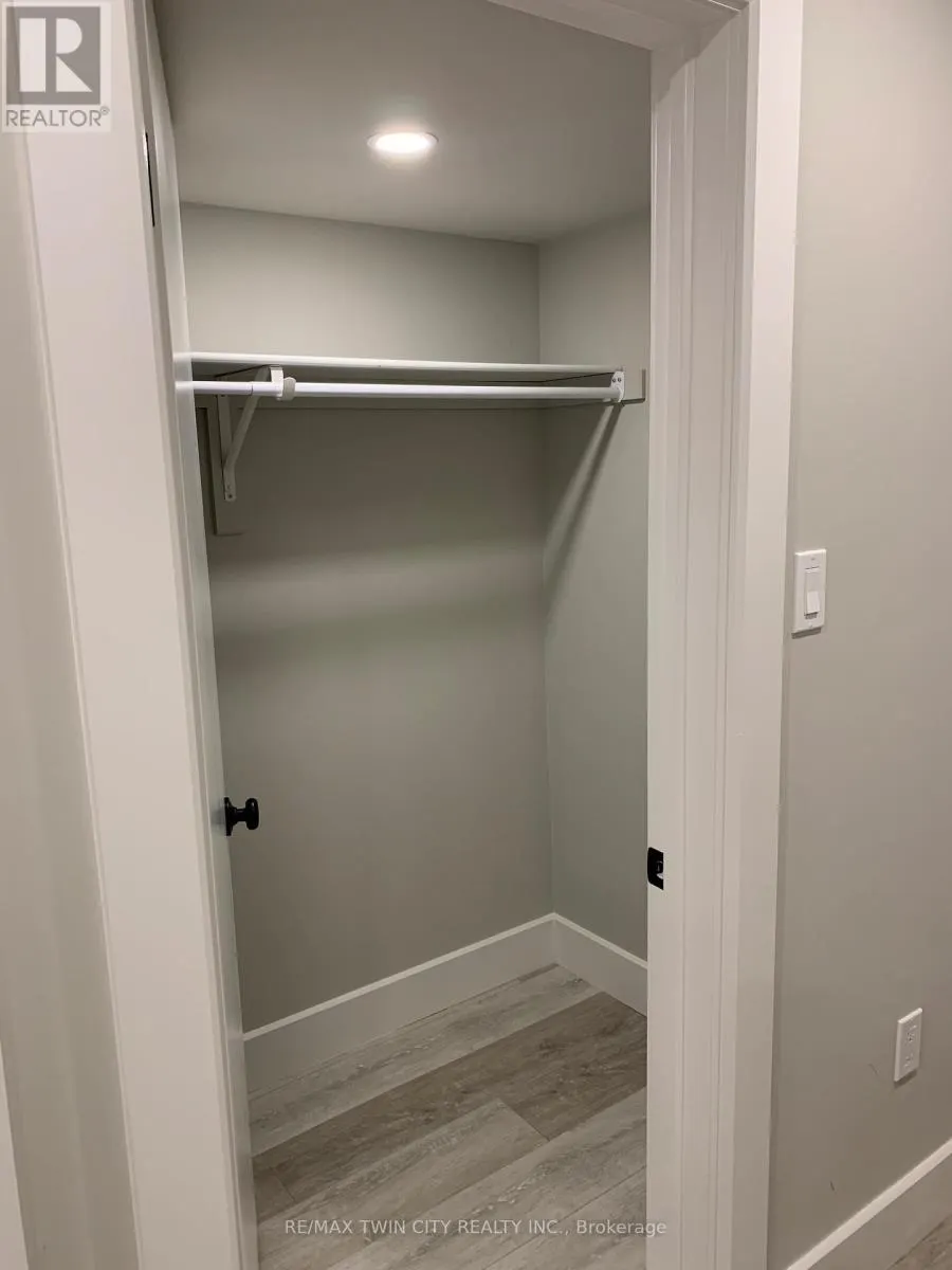 LOWER - 114 GLEN PARK CRESCENT