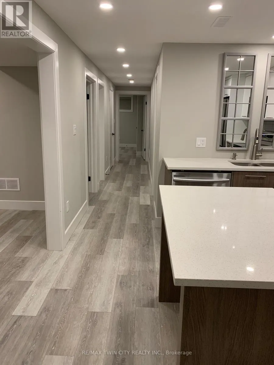 LOWER - 114 GLEN PARK CRESCENT