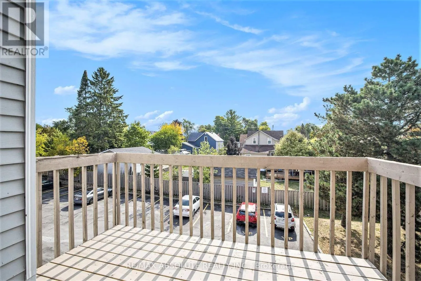 208 - 24 TOWNLINE ROAD W