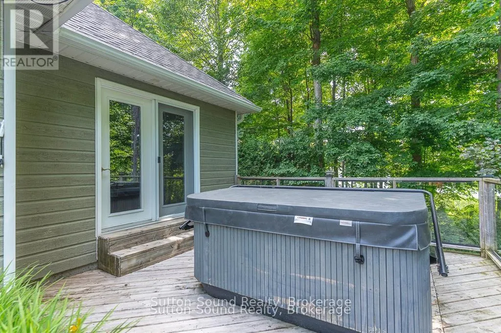 124 GOLDEN POND DRIVE