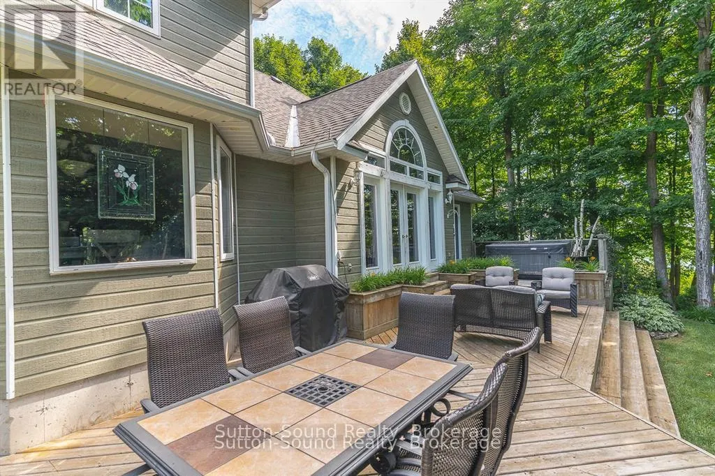 124 GOLDEN POND DRIVE