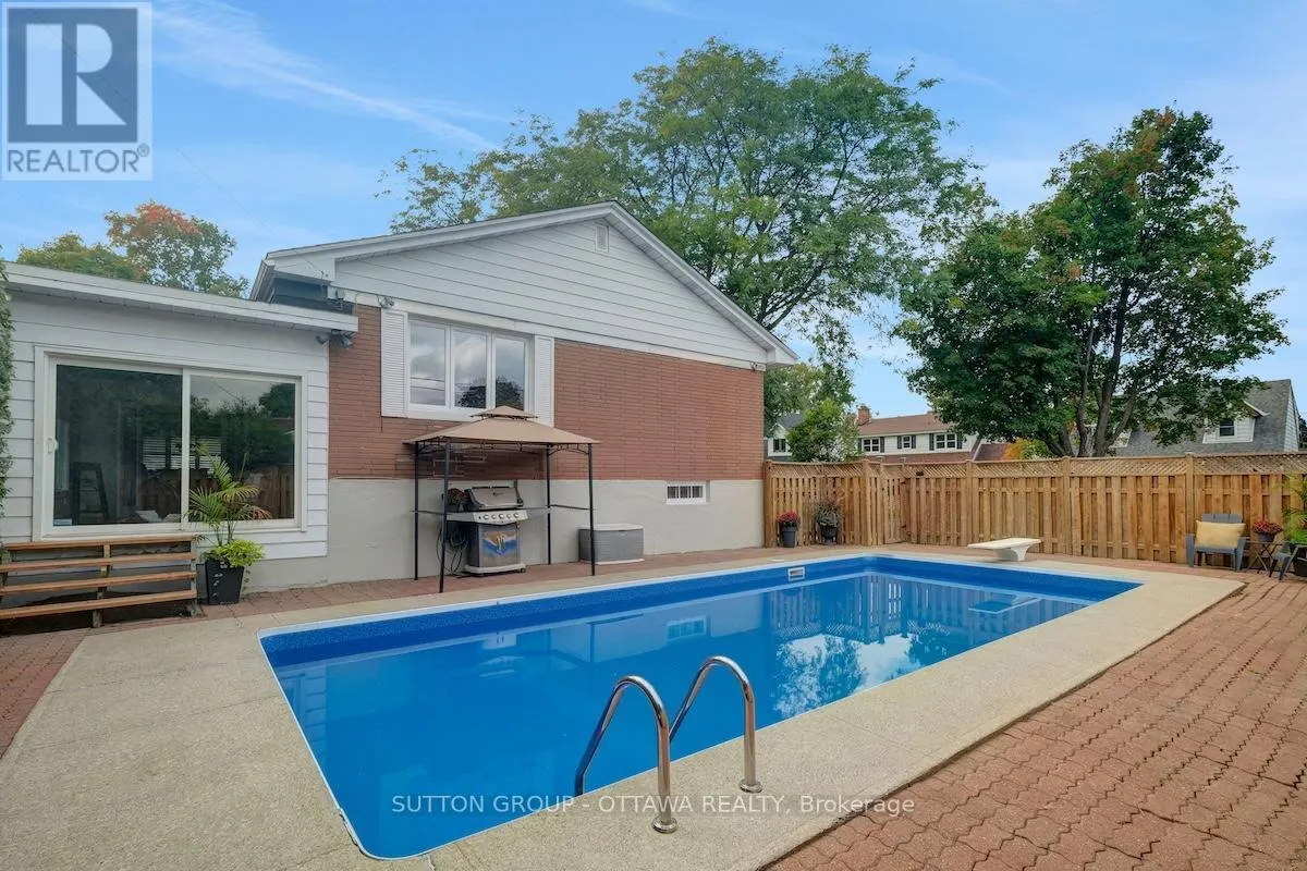 680 WESTON DRIVE