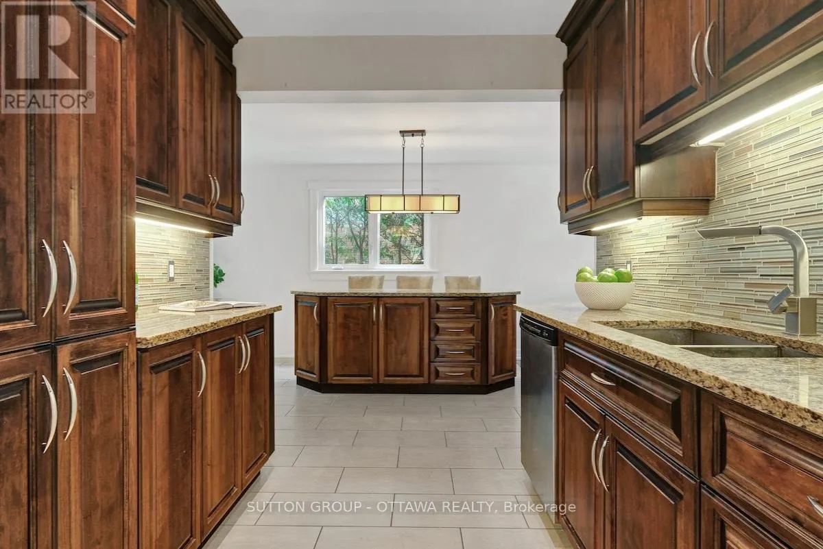 680 WESTON DRIVE