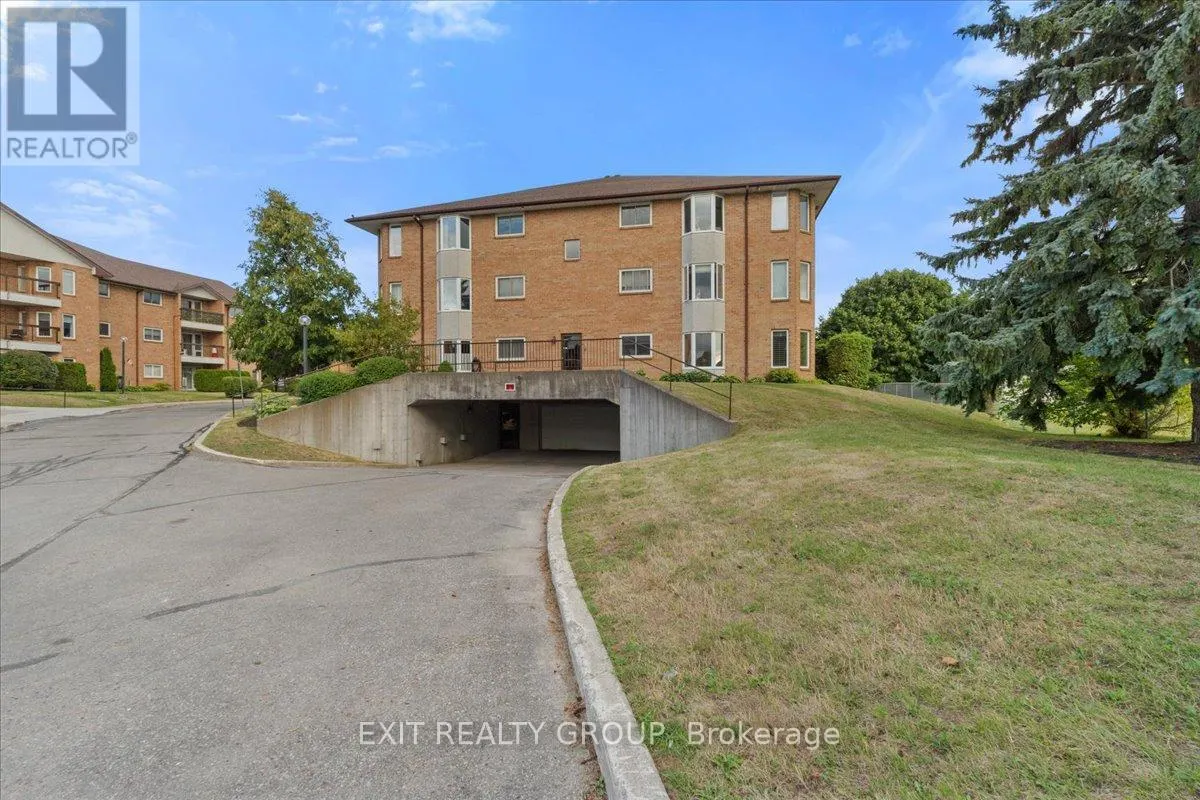 117 - 52 TRIPP BOULEVARD, #117