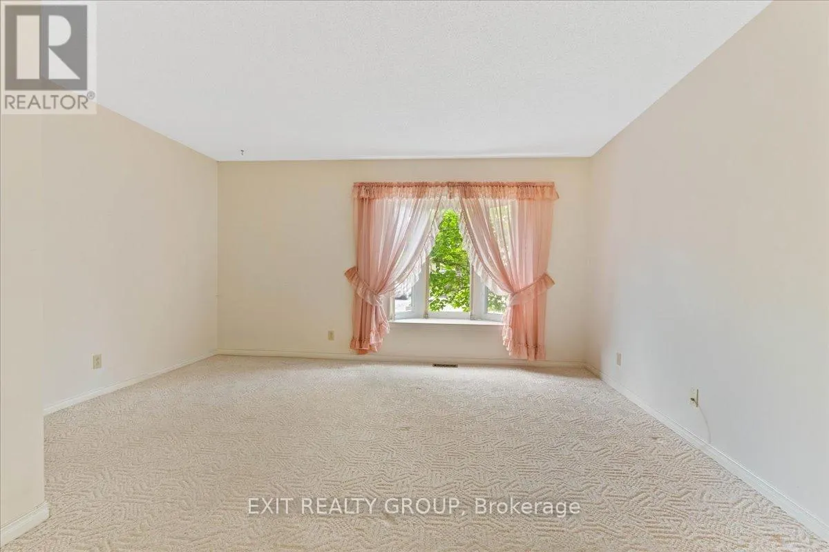 117 - 52 TRIPP BOULEVARD, #117