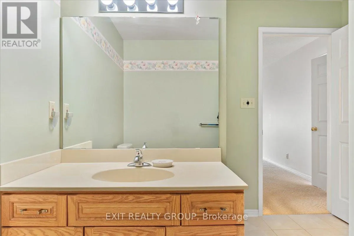 117 - 52 TRIPP BOULEVARD, #117