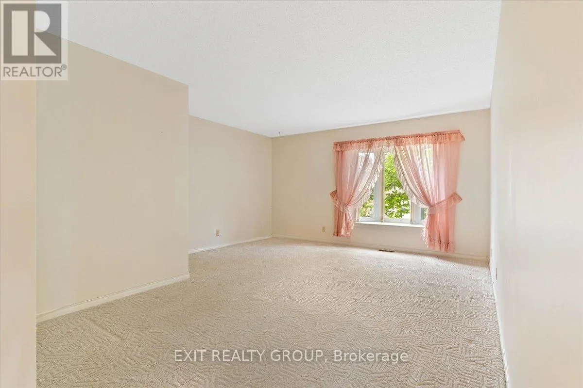 117 - 52 TRIPP BOULEVARD, #117