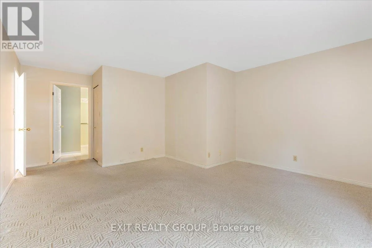 117 - 52 TRIPP BOULEVARD, #117