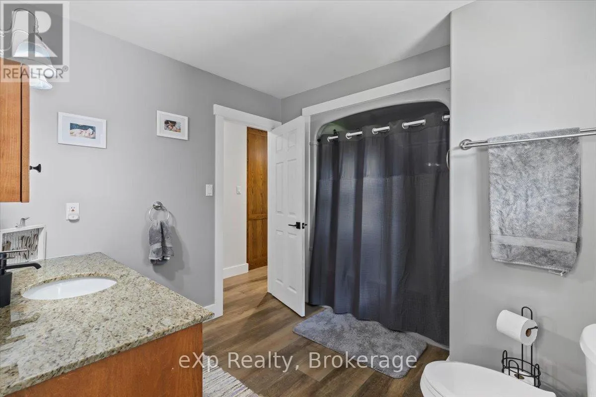 112260 GREY 14 ROAD