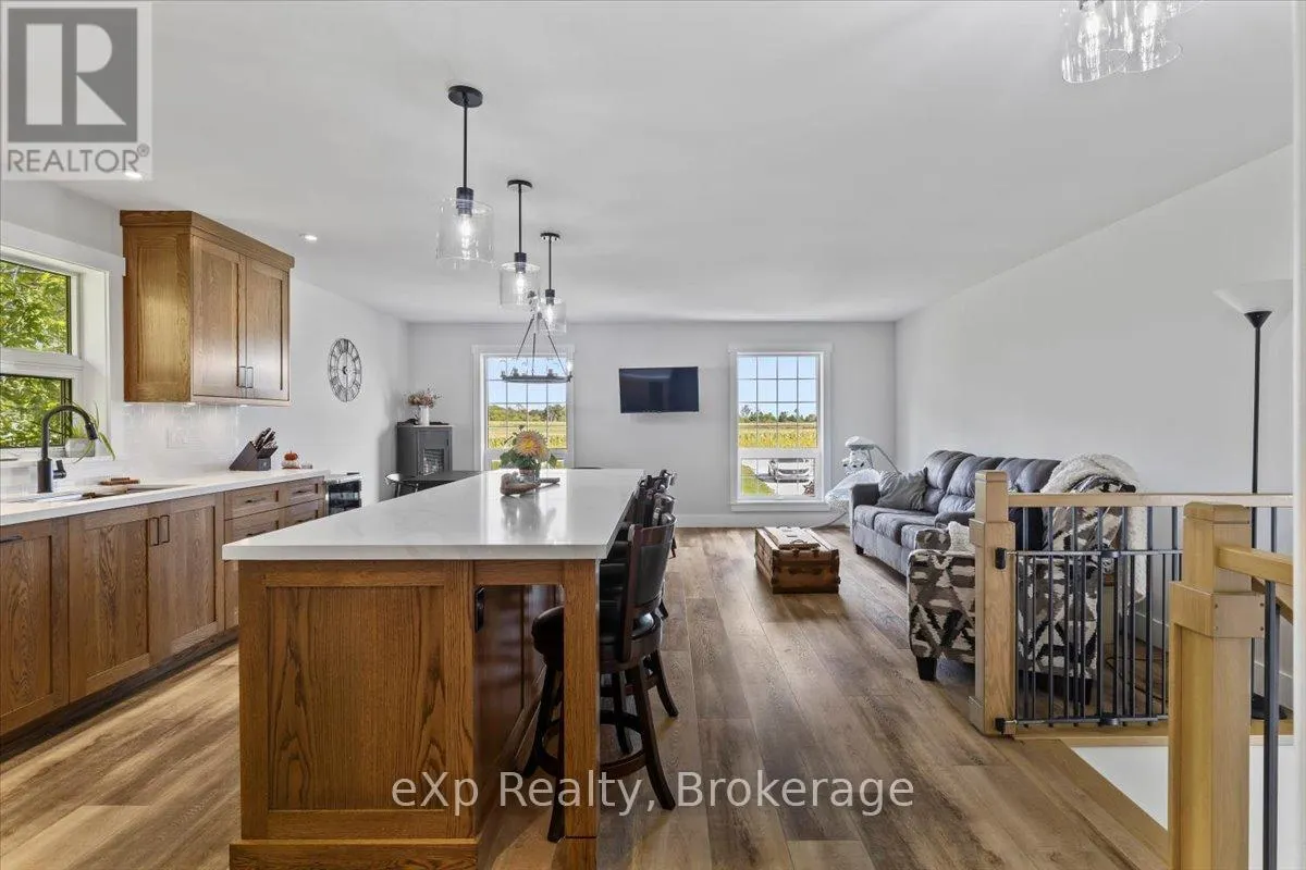 112260 GREY 14 ROAD