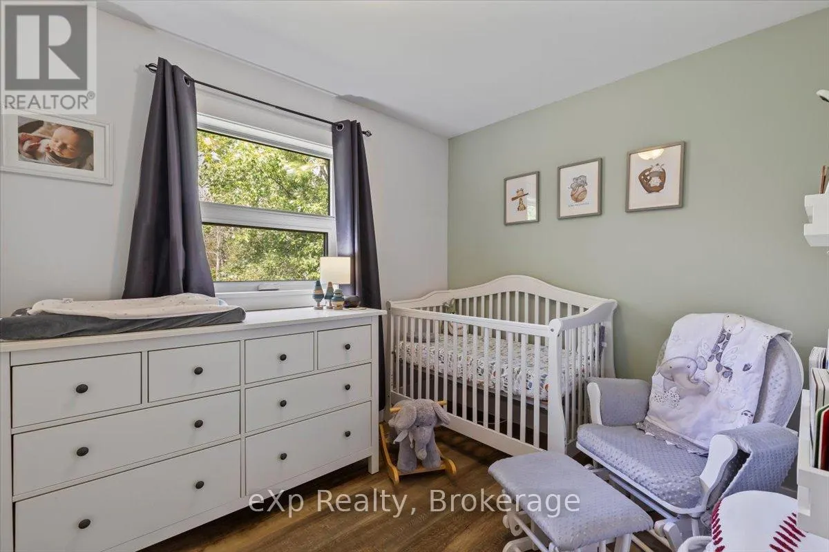 112260 GREY 14 ROAD
