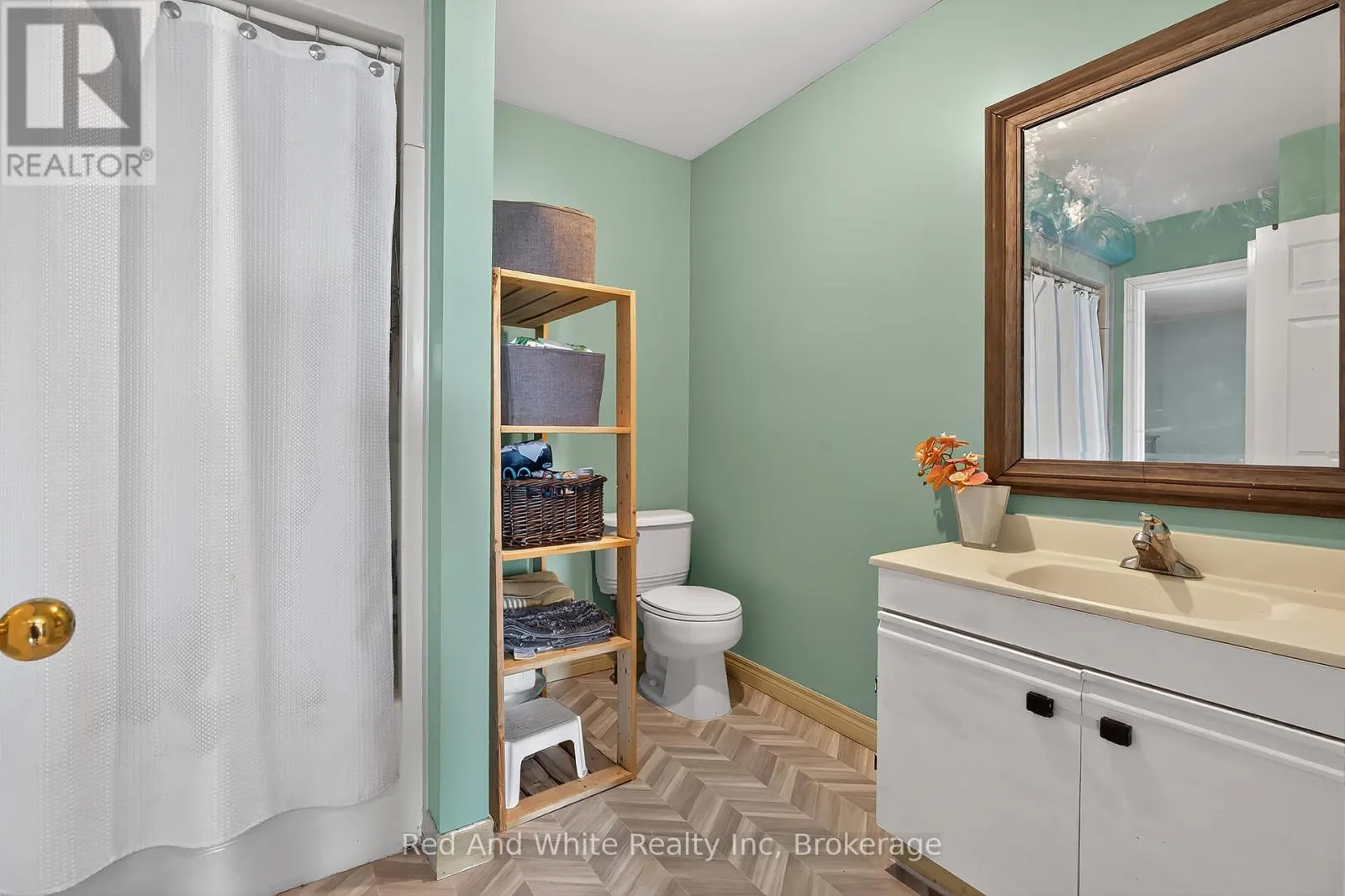 7146 NOAH ROAD, R.R. # 1 ROAD