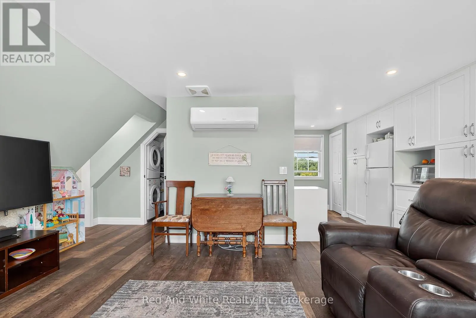 7146 NOAH ROAD, R.R. # 1 ROAD