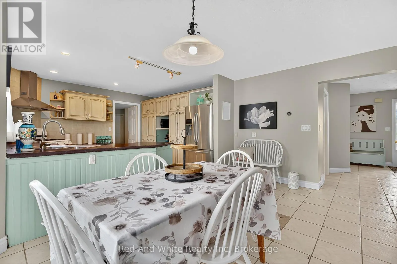 7146 NOAH ROAD, R.R. # 1 ROAD