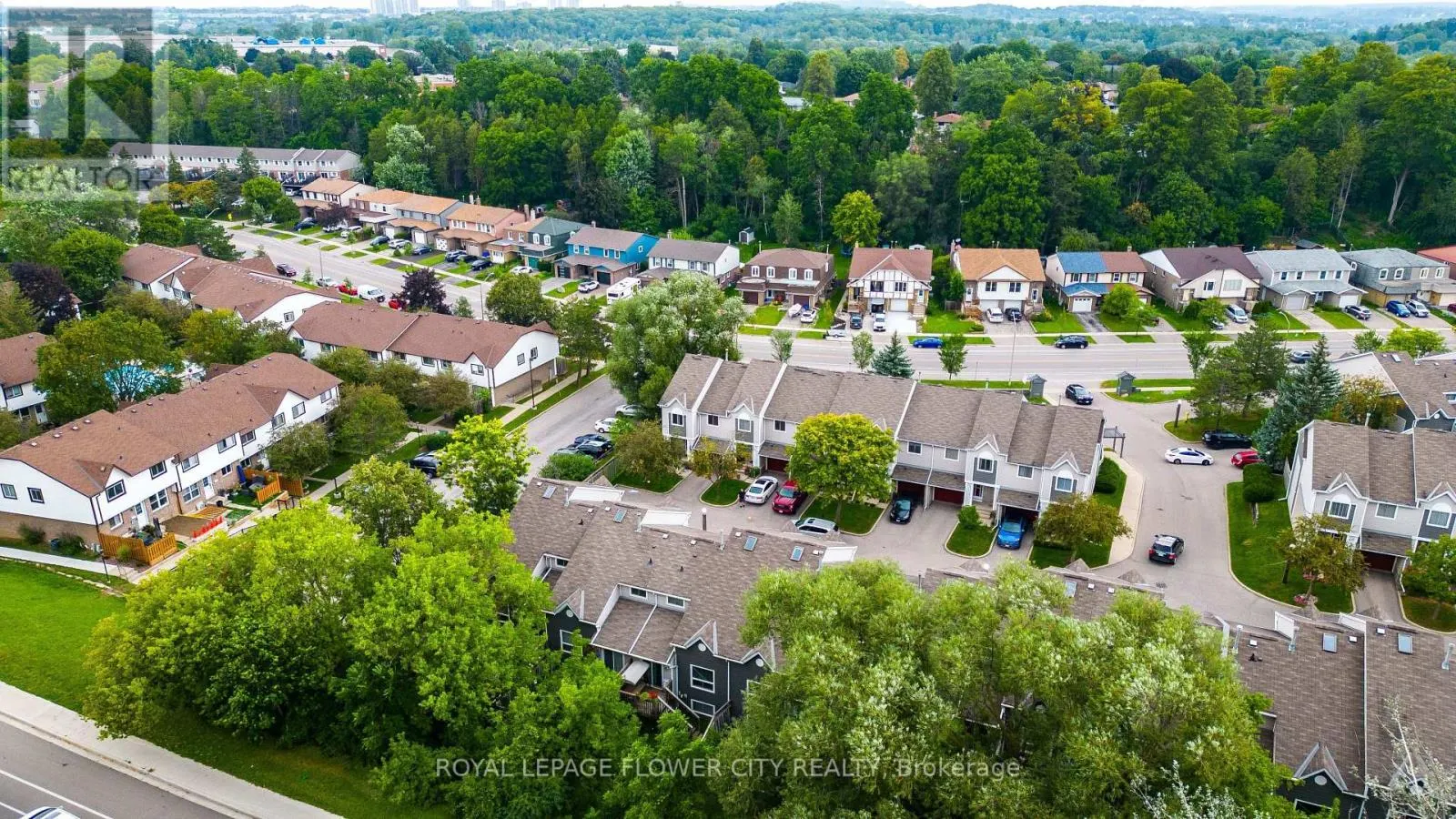 16 - 365 PIONEER DRIVE