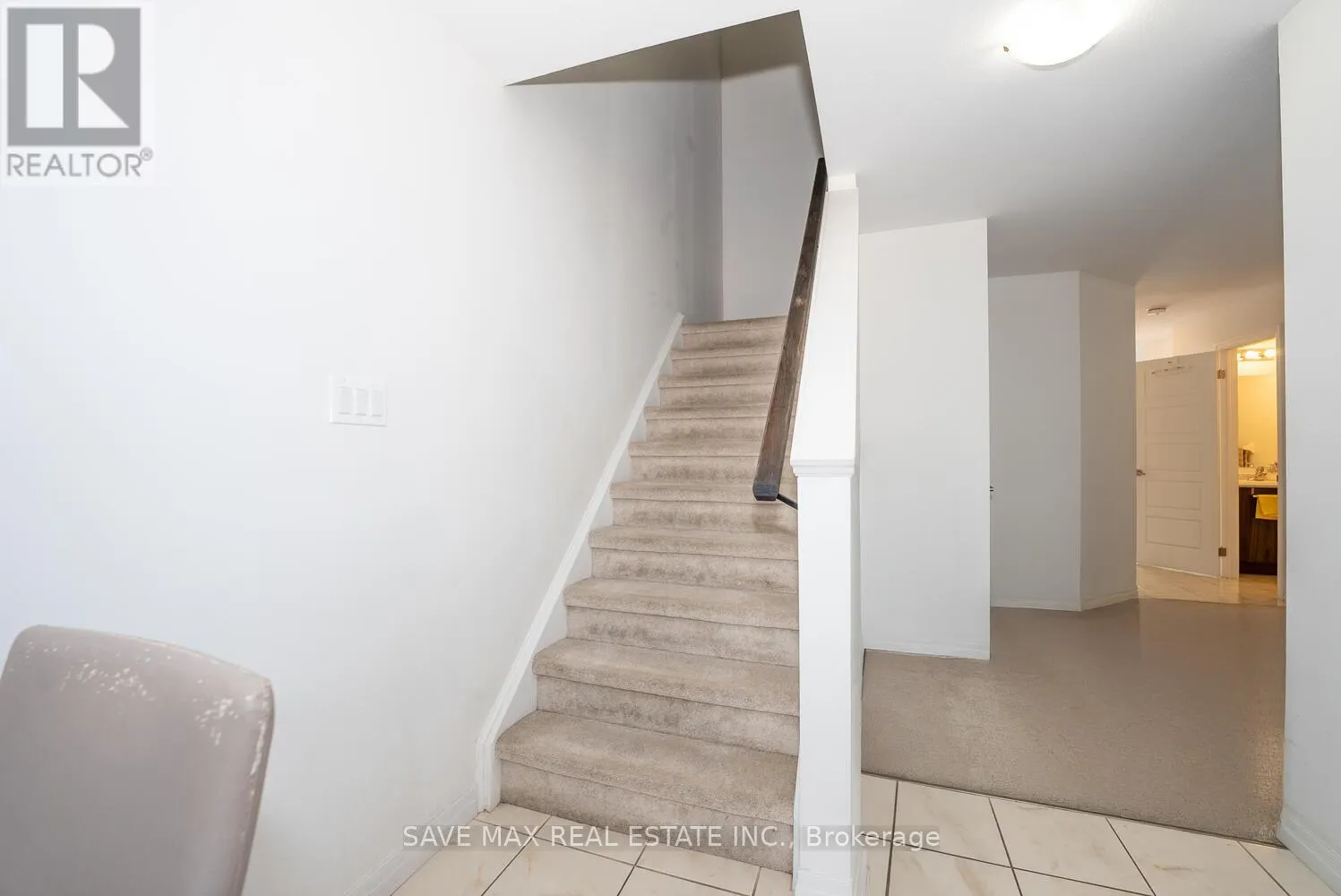9 SHEDROW PLACE