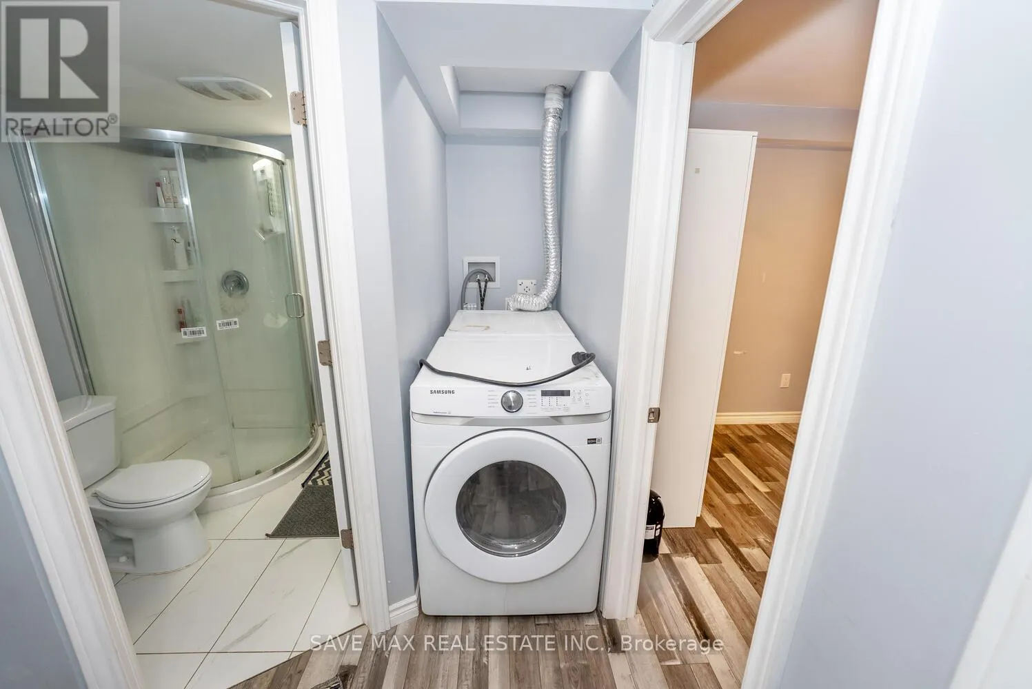 9 SHEDROW PLACE
