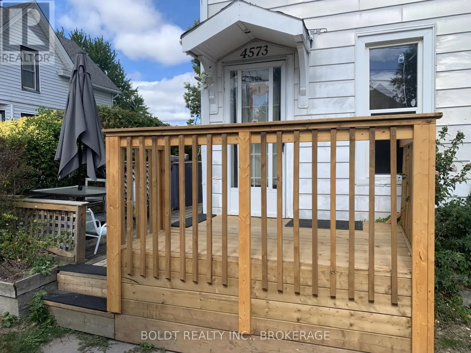 4573 ARMOURY STREET