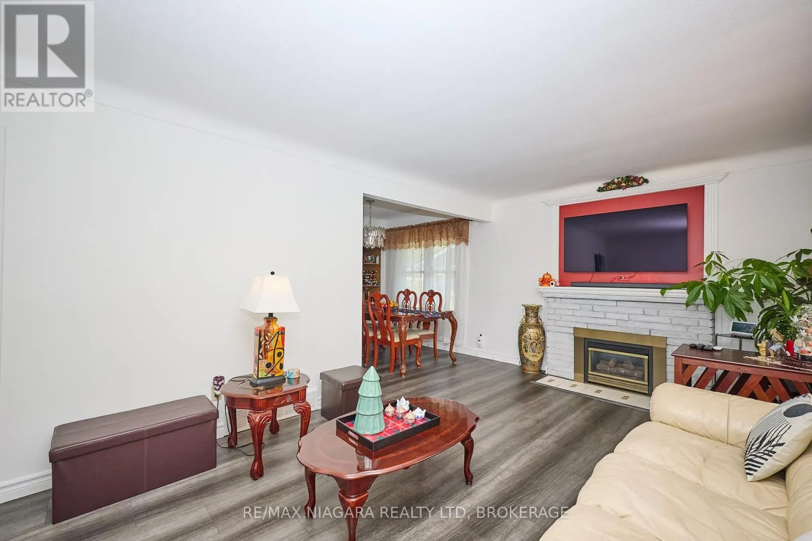 316 BOWEN ROAD